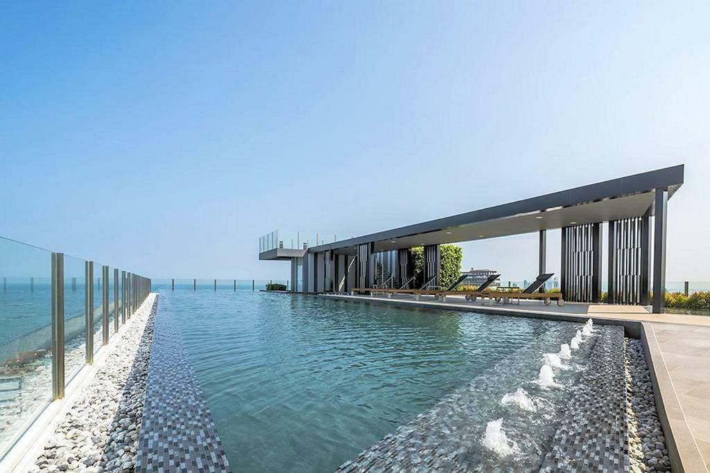 The Base Central Pattaya By Pattaya Holiday Exterior foto